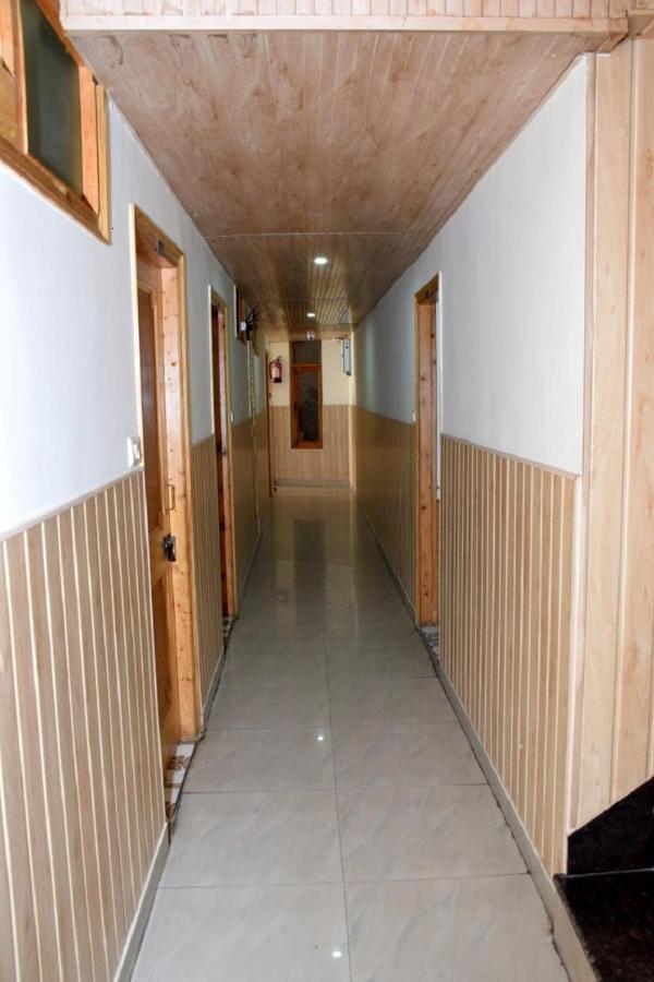 Hotel Nirmal Chhaya Manāli Exteriér fotografie